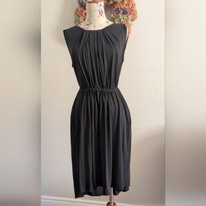 Geovedi Elegant Black Sleeveless‎ Dress